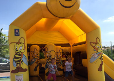 camping Saint-Palais-sur-mer 17 avec aire de jeux enfants gonflables