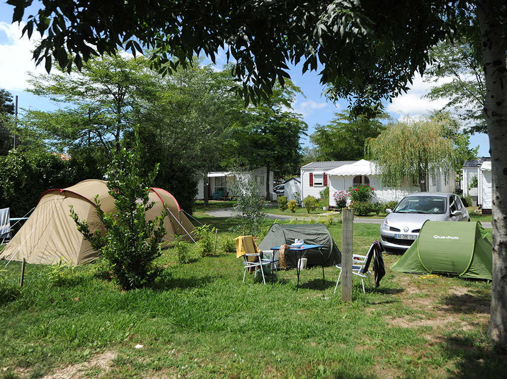 Emplacement camping saint-palais-sur-mer 3 etoiles avec parc aquatique